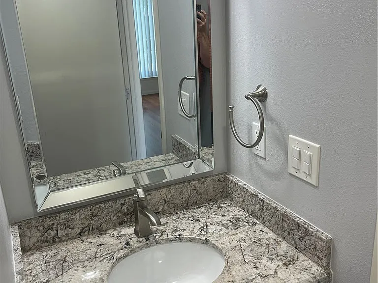 1063 Canyon Spring Ln — Photo 9