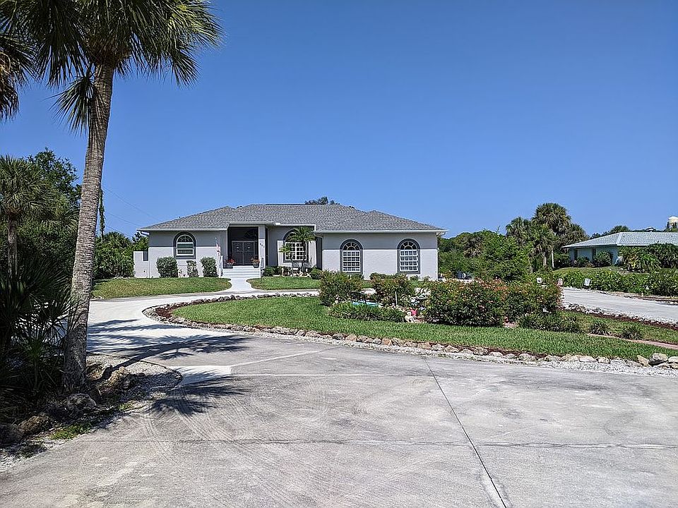 1st image of 660 S Oxford Dr