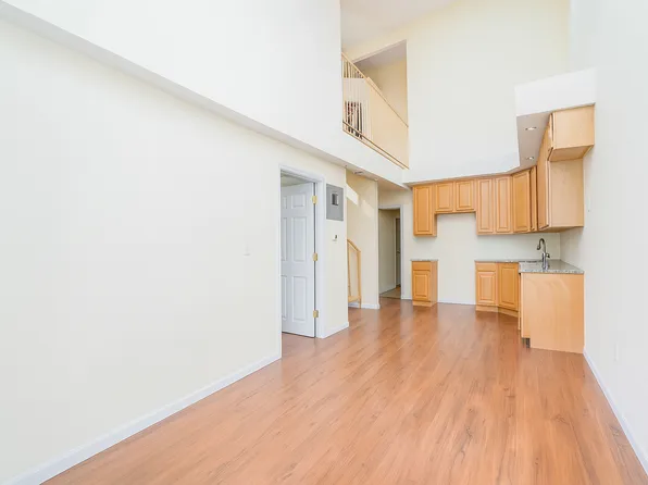 337 48th Street image 16 of 32