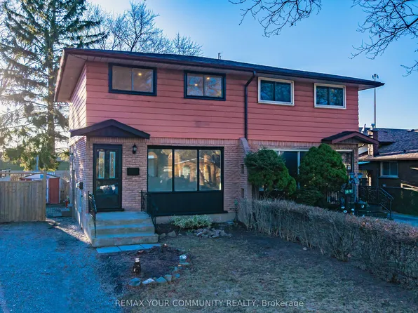 4363 Meadowvale Dr, Niagara Falls, ON L2E 5W8