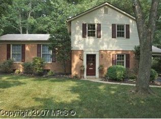 4215 Kings Mill Ln, Annandale, VA 22003