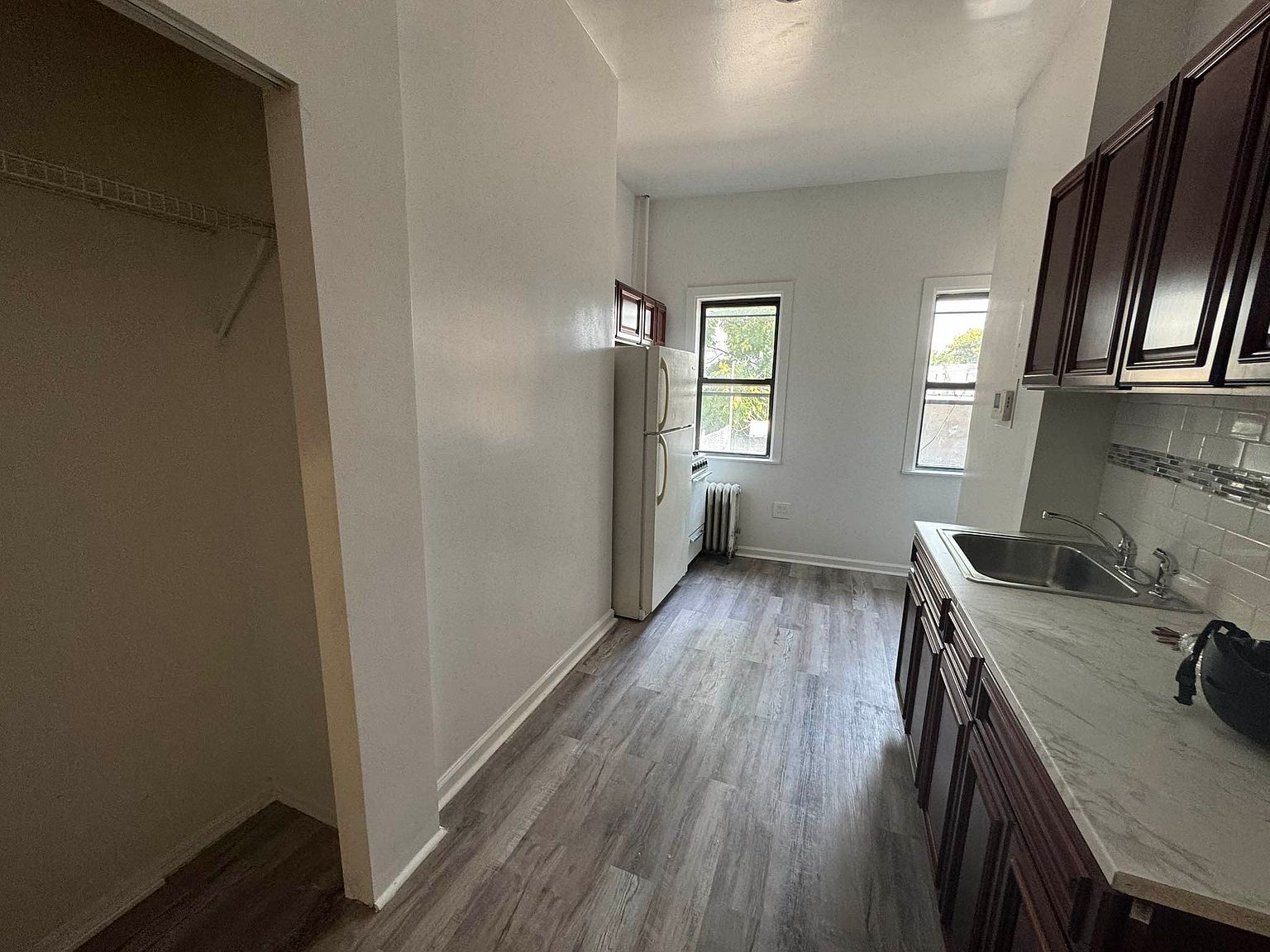987 Wyckoff Ave #2L, Ridgewood, NY 11385 | Zillow
