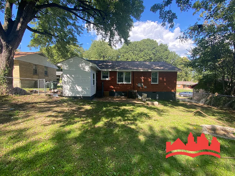 2189 Pueblo Ave — Photo 10
