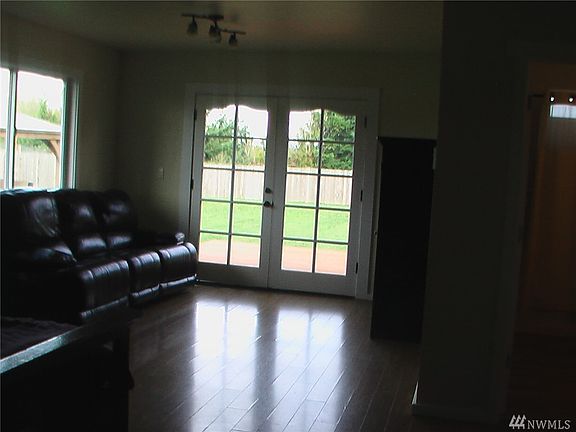 5th image of 13115 SE 304th St