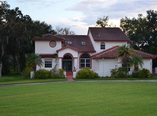10206 Clubhouse Dr, Bradenton, FL 34202