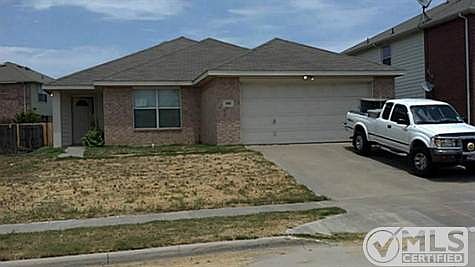 1st image of 408 Blairwood Dr