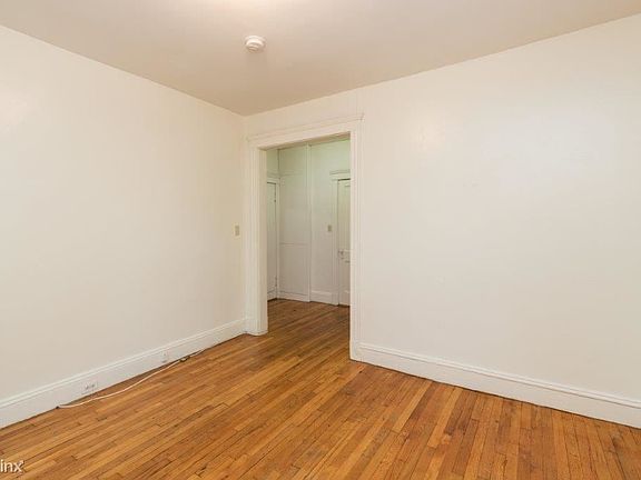 landlord_unit_photo_57931993_2