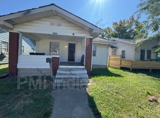 2006 S Walnut St, Muncie, IN 47302