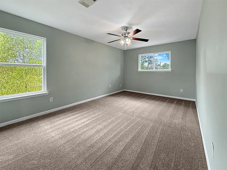9222 Memorial Grove Dr — Photo 17