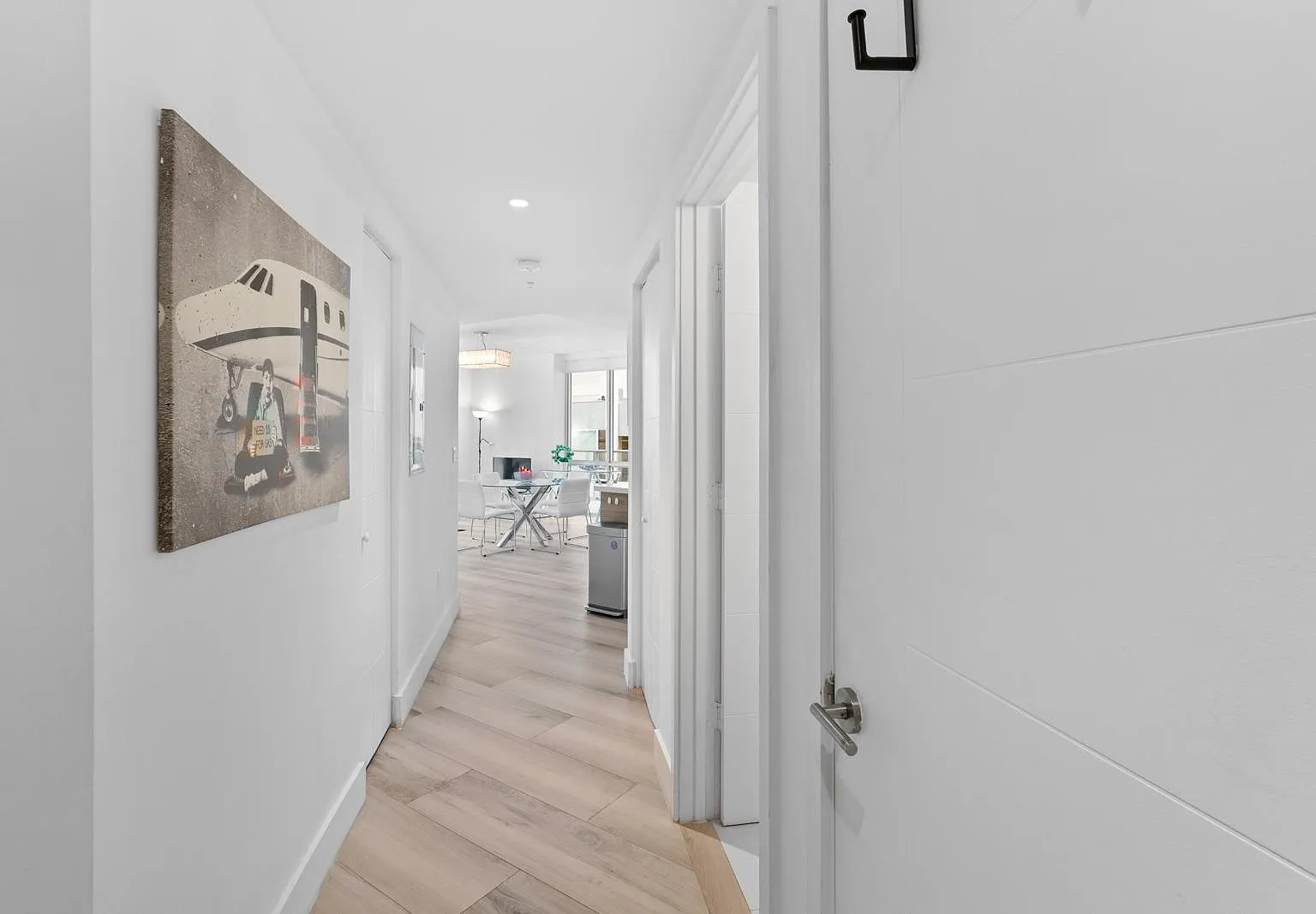 2 bed, 2.5 bath, 1037 sqft, $3,899 — Photo 1