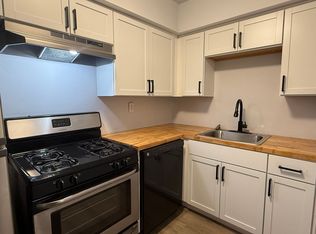 31 Thomas Rd, Aston, PA 19014