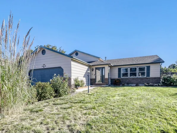 3410 Red Maple Ct, Loveland, CO 80538
