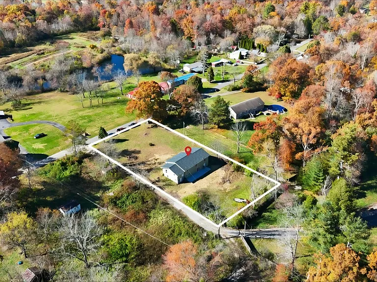 37 Windy Acres Dr — Photo 4