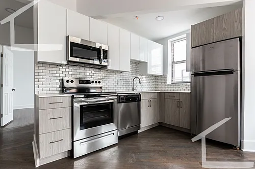 11 Queensberry St #49A Photo 1