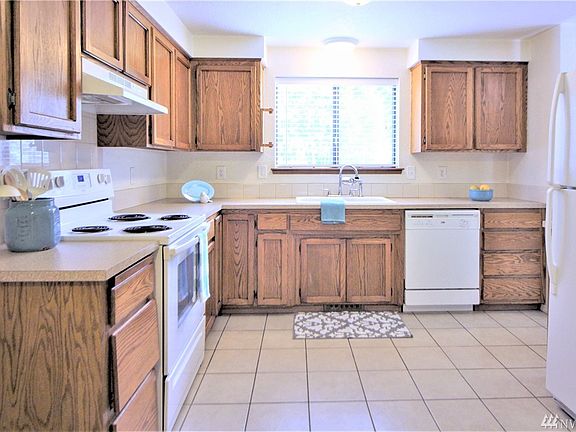 4th image of 4110 Teakwood Ct SE