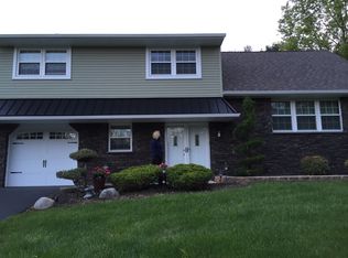 270 Beaver Rd, Southampton, PA 18966