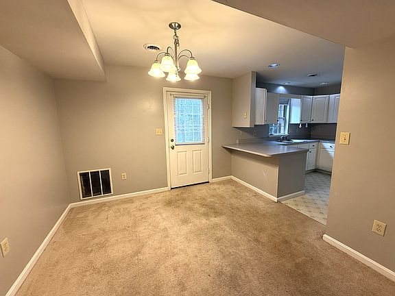 3rd image of 1463 Timber Brook Dr