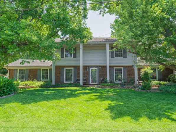 132 Clearlake Dr E, Nashville, TN 37217