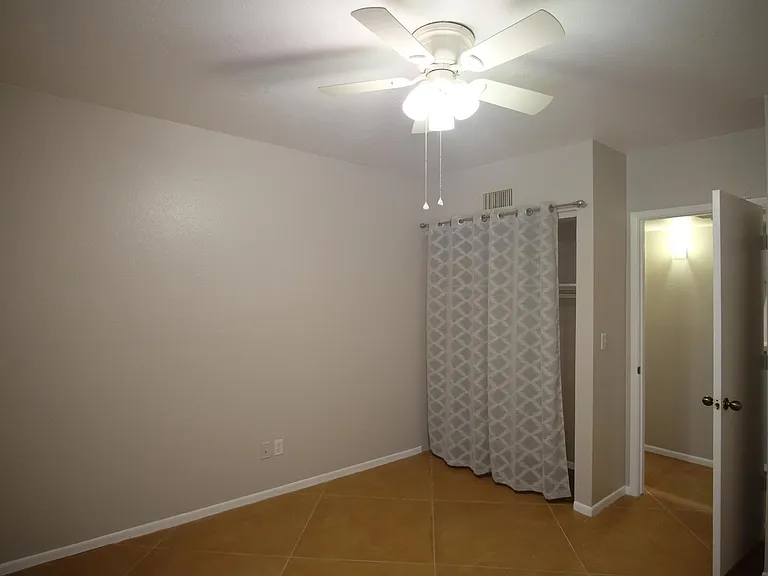 8080 E Speedway Blvd #409 — Photo 12