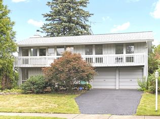 21W164 22nd St, Lombard, IL 60148