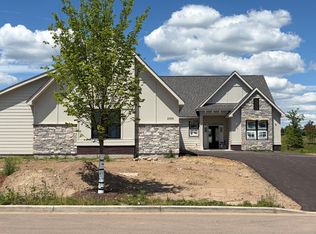2355 Sydney Ln, Hudson, WI 54016