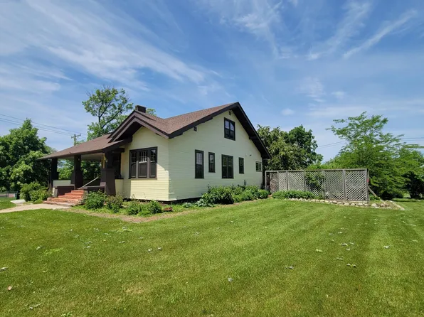 218 W 10th Ave, Webster, SD 57274