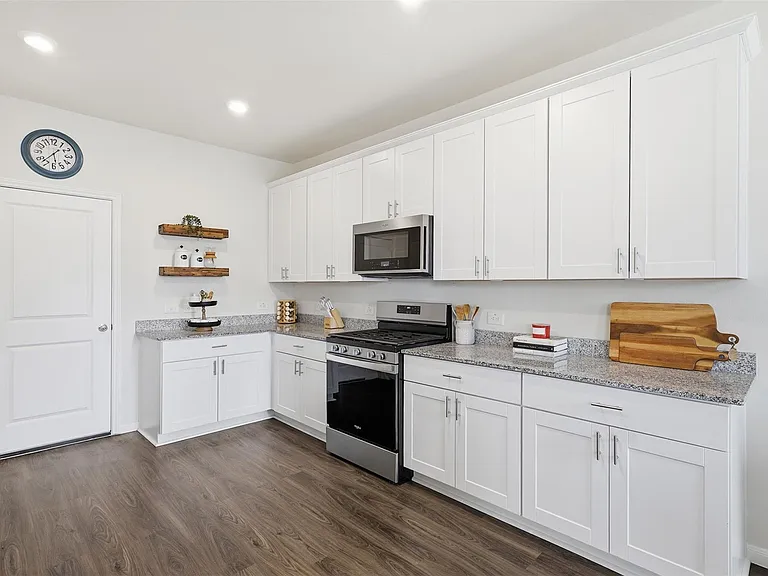11739 Armadale Dr — Photo 9