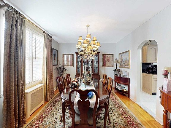 5th image of 135-38 117th St