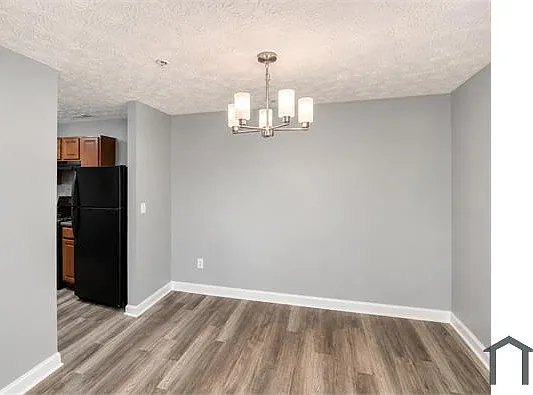 3 bed, 1700 sqft, $1,700 — Photo 4