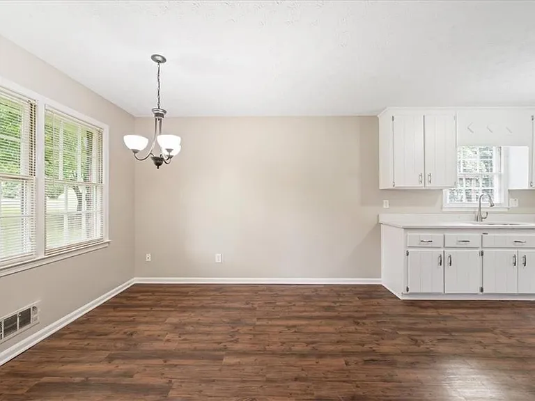 5146 Bramblewood Dr — Photo 12