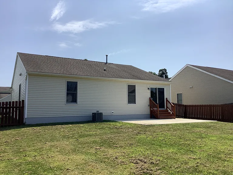 807 Mill Run Dr — Photo 15