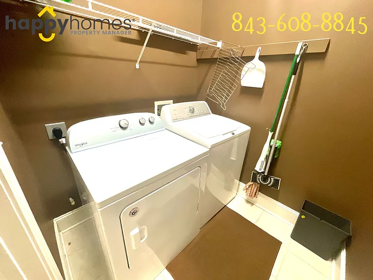 1046 Blakeway St — Photo 41