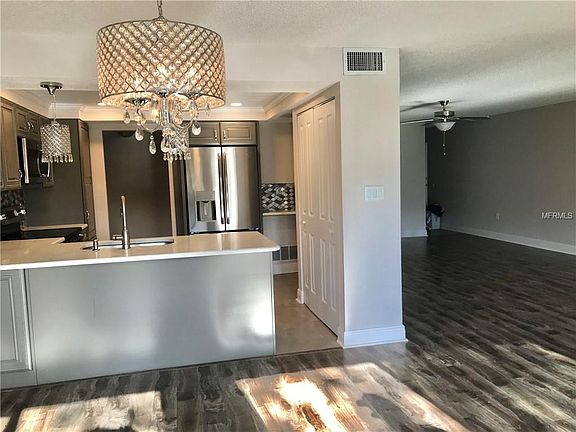 4th image of 225 Country Club Dr APT C125