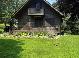 14750 Hilltop Dr, Cement City, MI