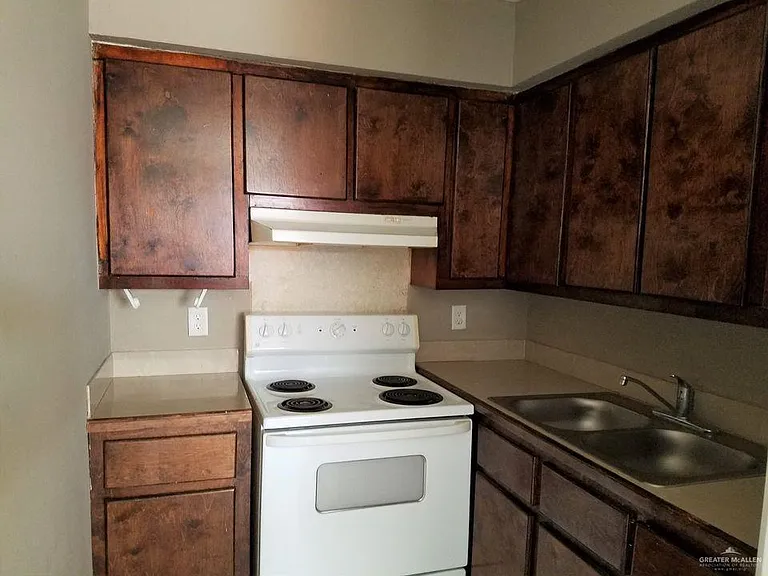 1801 Washington Ave #8 — Photo 12