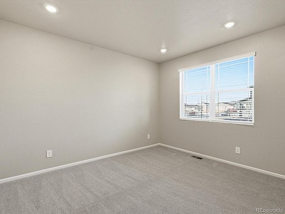 3rd image of 17550 E 88th Place