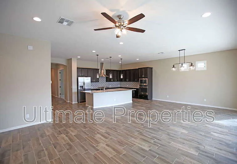 16077 W Montana De Oro Dr — Photo 3