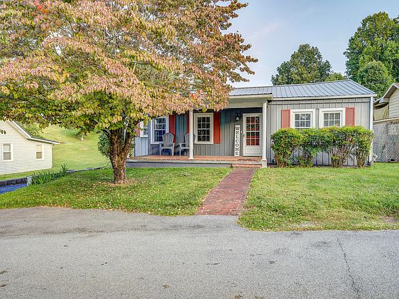 3rd image of 217 Jonesboro Dr