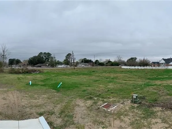 186 Cali Ln, Destrehan, LA 70047