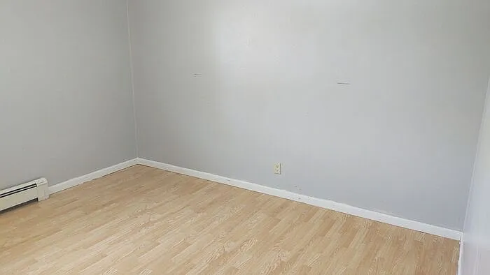 912 2nd Ave #2 — Photo 6