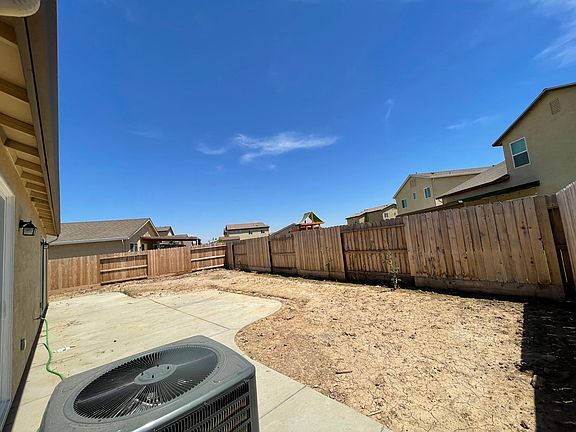 5th image of 710 Marybelle Dr