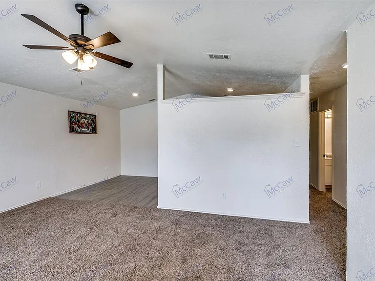 9912 Hustead St — Photo 3