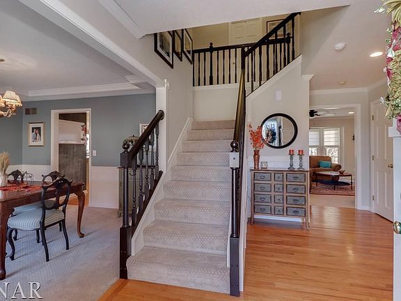 2nd image of 53 Ravenwood Cir