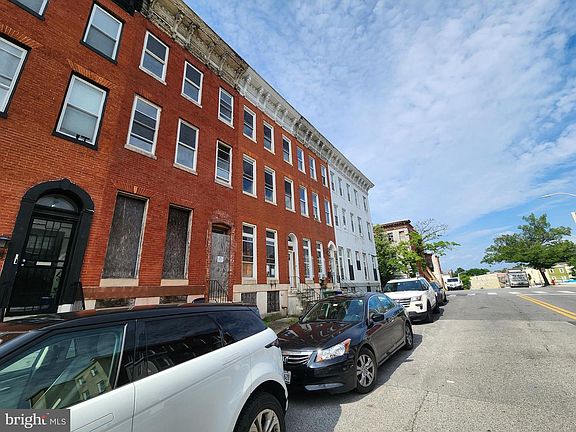 4th image of 1133 Harlem Ave
