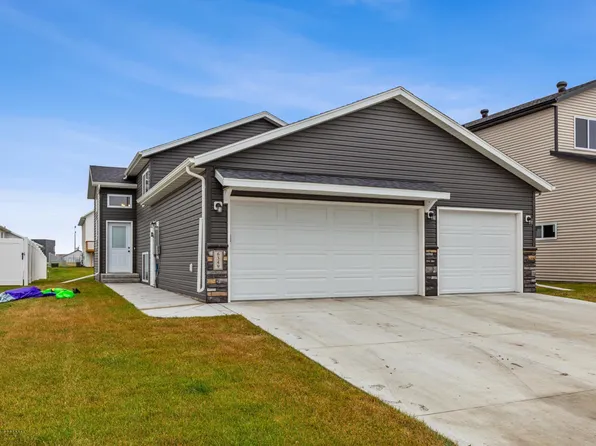 6349 83rd Ave S, Horace, ND 58047