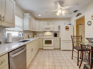 6260 Dusenburg Rd, Delray Beach, FL 33484