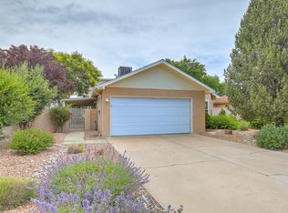 1639 Betts St NE, Albuquerque, NM 87112