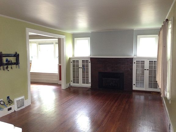 4th image of 617 S Pleasant St