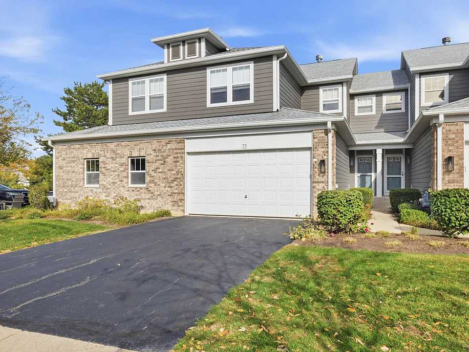 73 Woodview Dr