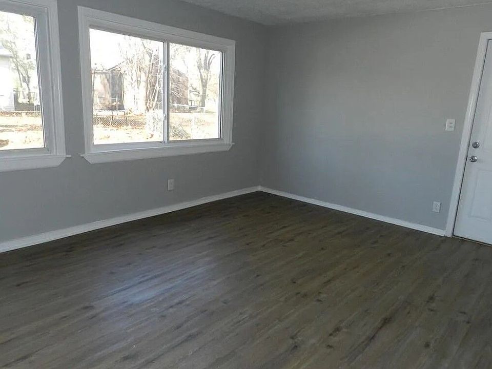 1st image of 32319 Ogemaw St
